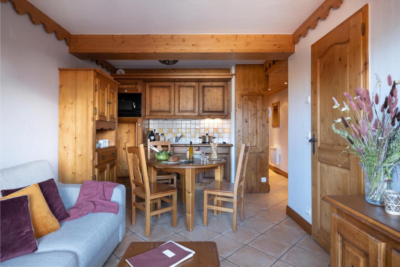 Pierre & Premium Les Fermes Du Soleil Apart-hotel Les Carroz d'Araches